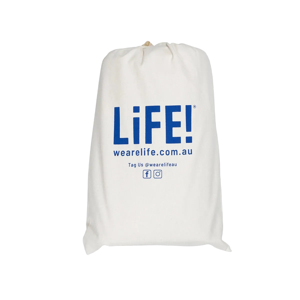 BeachMatCanvasBag_1_GreyBG_82f5d8e9-b48e-41b6-8e8a-2a959460ee2e.webp