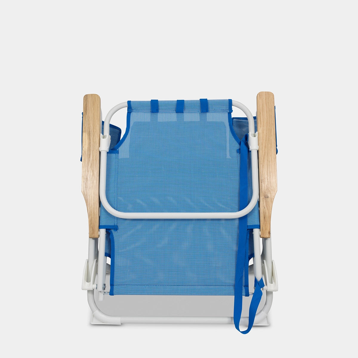 Ocean_DashChair_5_GreyBG.webp