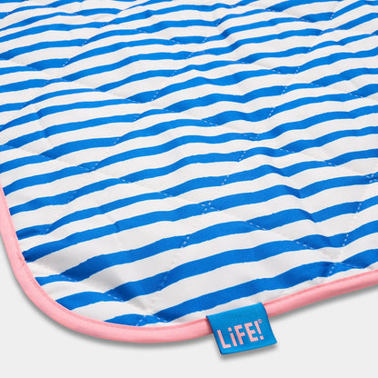 PinkandBlueBeachMat_Shot_3_GreyBG.webp