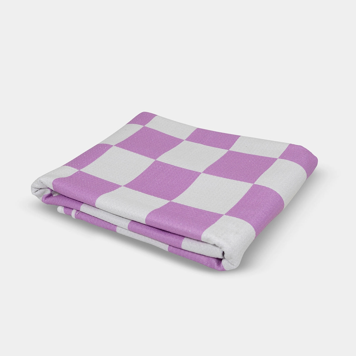 VioletDelmarMaxiSandFreeTowel_008_GreyBG.webp